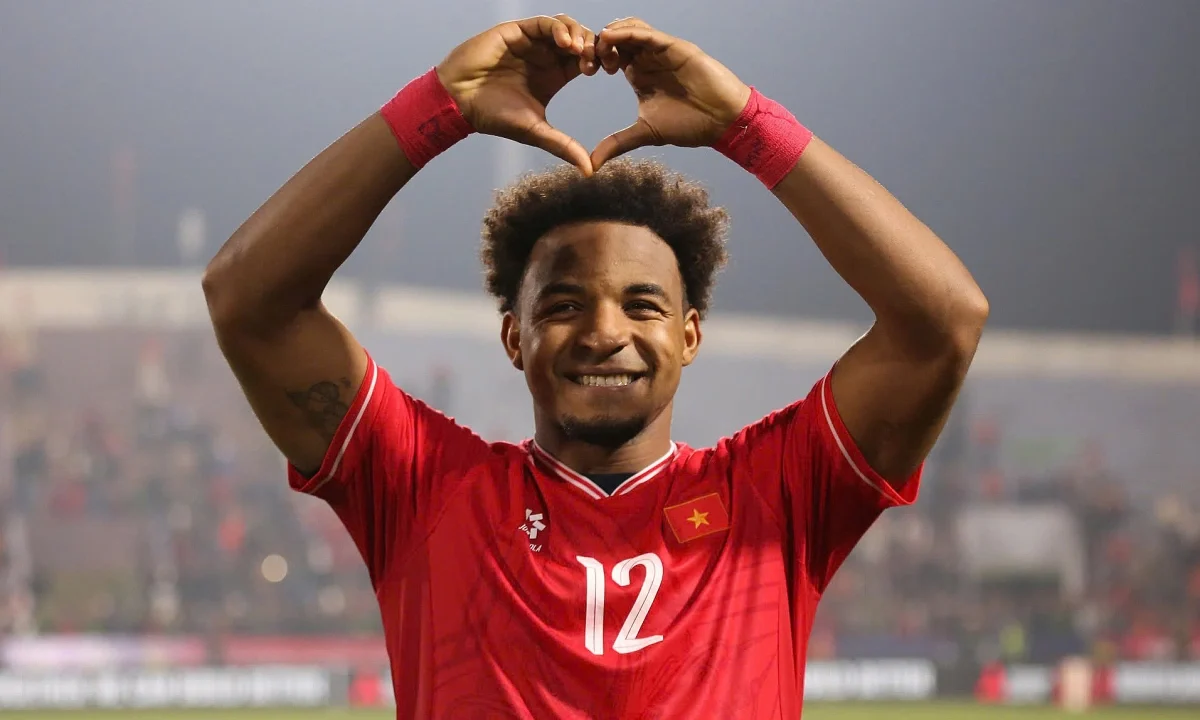 Một Nguyễn Xuân Son cực kỳ dễ thương nhưng cũng cực kỳ quyết liệt